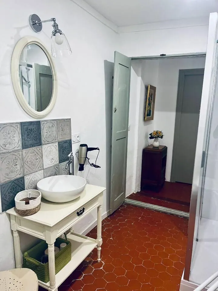 Les Gites De Bouyon Bed & Breakfast